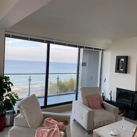 Penthouse Bluesky Apartment Rewal Exterior photo