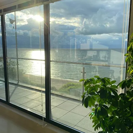 Penthouse Bluesky Apartment Rewal Exterior photo